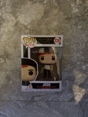 Funko Pop! Rocks Twenty One Pilots Josh Dun #226 - Red Hair Vinyl Figure